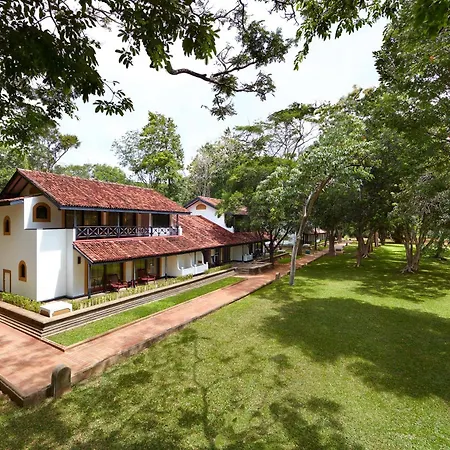 Cinnamon Lodge Habarana-3